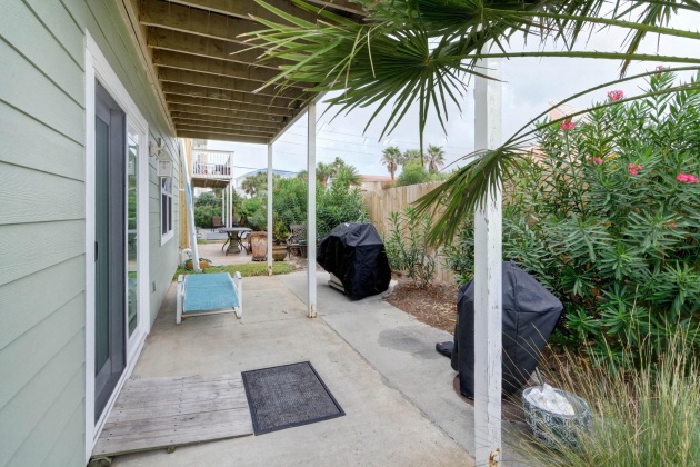 Destin, Florida 32541, 2 Bedrooms Bedrooms, ,2 BathroomsBathrooms,Residential,For Sale,Gulf Shore,857498