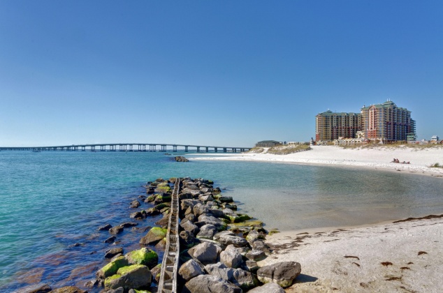 Destin, Florida 32541, 2 Bedrooms Bedrooms, ,2 BathroomsBathrooms,Residential,For Sale,Gulf Shore,857498
