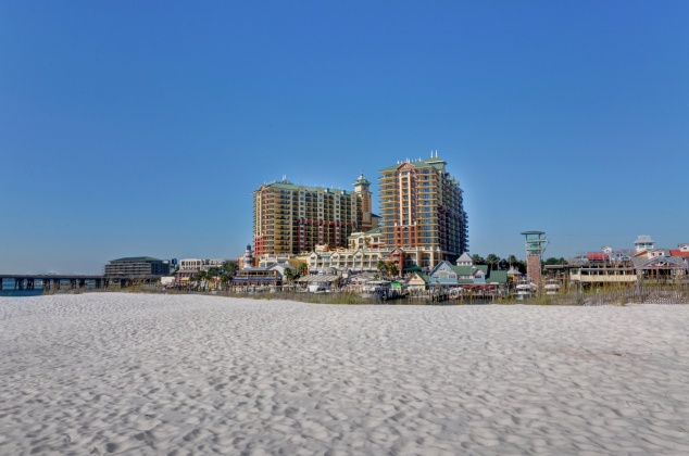 Destin, Florida 32541, 2 Bedrooms Bedrooms, ,2 BathroomsBathrooms,Residential,For Sale,Gulf Shore,857498
