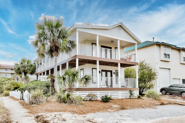 Destin, Florida 32541, 4 Bedrooms Bedrooms, ,3 BathroomsBathrooms,Residential,For Sale,Mark,867270