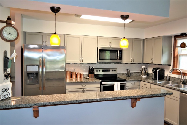 Defuniak Springs, Florida 32433, 3 Bedrooms Bedrooms, ,2 BathroomsBathrooms,Residential,For Sale,Placid Lake,869211