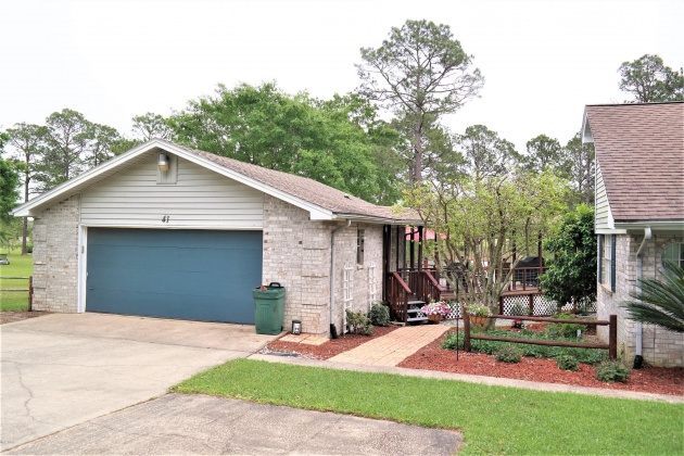 Defuniak Springs, Florida 32433, 3 Bedrooms Bedrooms, ,2 BathroomsBathrooms,Residential,For Sale,Placid Lake,869211