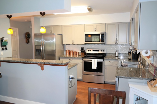 Defuniak Springs, Florida 32433, 3 Bedrooms Bedrooms, ,2 BathroomsBathrooms,Residential,For Sale,Placid Lake,869211