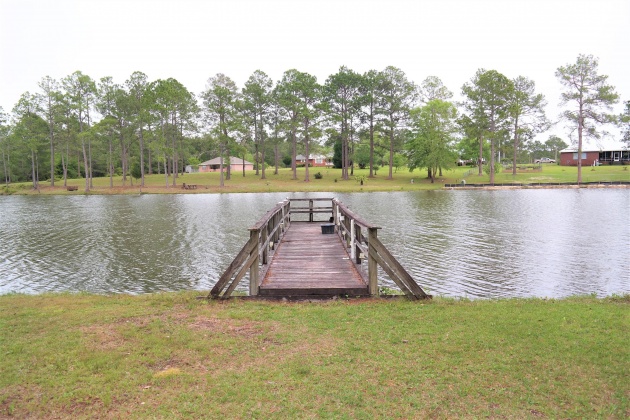 Defuniak Springs, Florida 32433, 3 Bedrooms Bedrooms, ,2 BathroomsBathrooms,Residential,For Sale,Placid Lake,869211