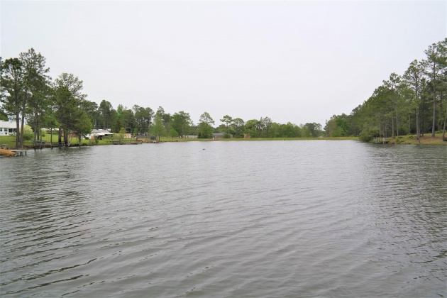 Defuniak Springs, Florida 32433, 3 Bedrooms Bedrooms, ,2 BathroomsBathrooms,Residential,For Sale,Placid Lake,869211
