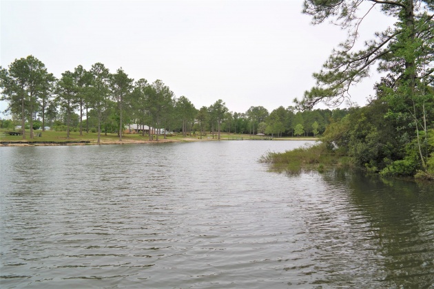 Defuniak Springs, Florida 32433, 3 Bedrooms Bedrooms, ,2 BathroomsBathrooms,Residential,For Sale,Placid Lake,869211